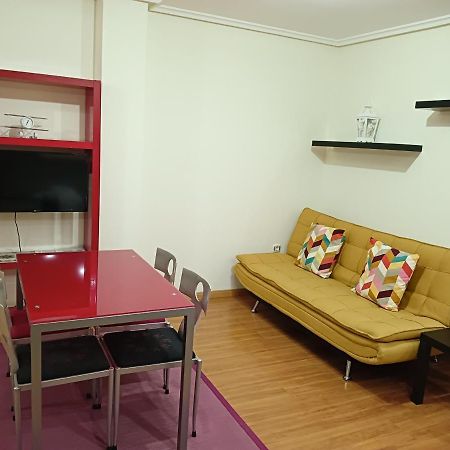 Apartamentos Chevere Rojo-Huca Oviedo Eksteriør billede