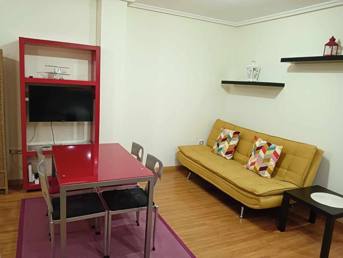 Apartamentos Chevere Rojo-Huca Oviedo Eksteriør billede